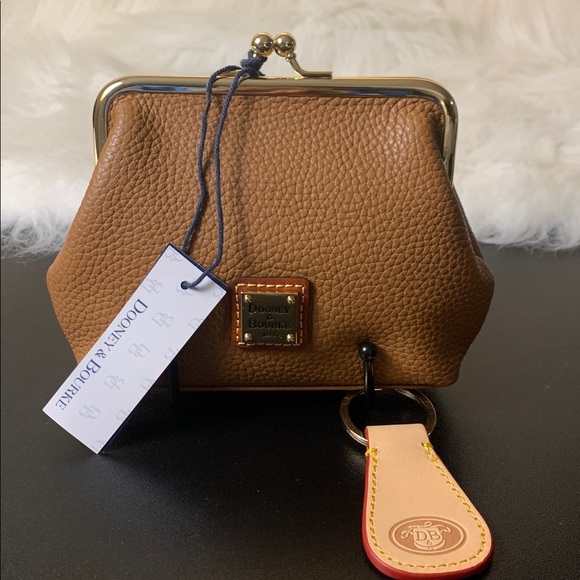 Dooney & Bourke Brown Pebble Leather Kiss lock Coin Purse/keychain. (NWT) Large - Picture 6 of 6